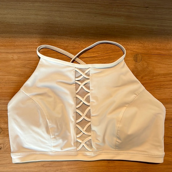 Lululemon 2020 Shoreline Swim Top! L - Picture 1 of 4